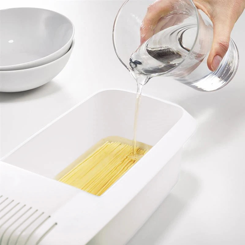 Microwave Pasta Cooker With Strainer