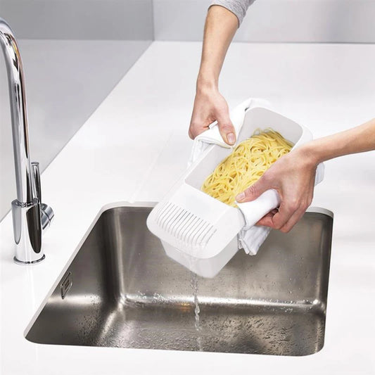 Microwave Pasta Cooker With Strainer