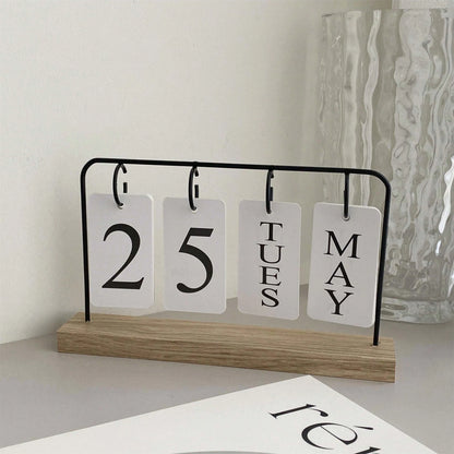 DIY Desktop Perpetual Calendar
